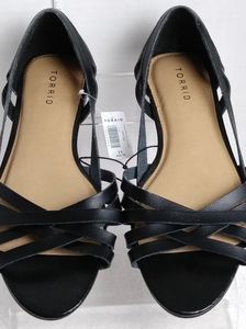 Torrid Flat Strappy Peep Toe Dorsay Sandals